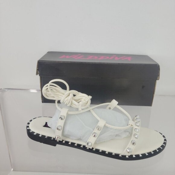 Wild Diva White Gladiator Sandals - Picture 2 of 5